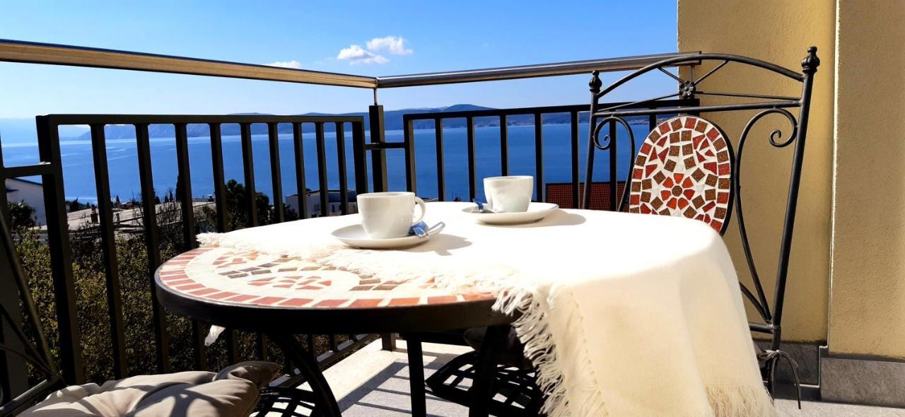 Apartment Port View Crikvenica Exterior foto